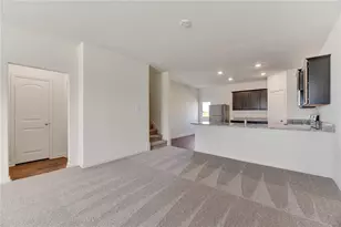 105 Brunswick Ln, Jarrell, TX 76537 - Photo 5