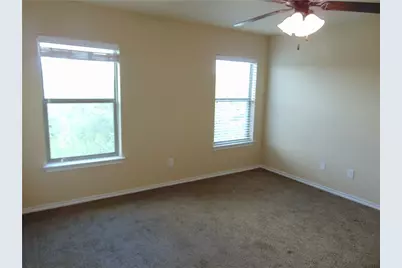 185 Creekside Villa Drive, Kyle, TX 78640 - Photo 7