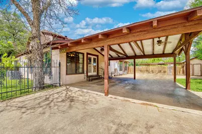 300 Mills Street, Smithville, TX 78957 - Photo 31