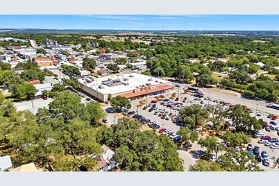 504 S Main Street, Lockhart, TX 78644 - Photo 37