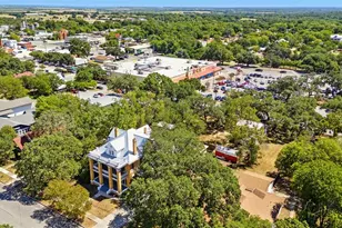 504 S Main St, Lockhart, TX 78644 - Photo 31