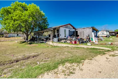 251 Twisted Creek, Kyle, TX 78640 - Photo 5