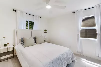 805 Eberhart Lane, Austin, TX 78745 - Photo 15