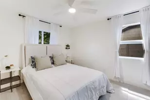 805 Eberhart Ln, Austin, TX 78745 - Photo 15