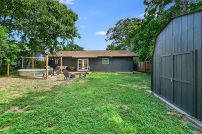 805 Eberhart Lane, Austin, TX 78745 - Photo 19