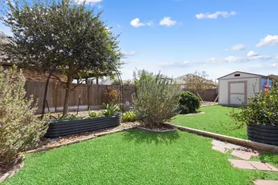 109 Sage Meadows Drive, San Marcos, TX 78666 - Photo 23