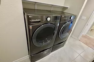 11724 Offaly Dr, Austin, TX 78754 - Photo 17