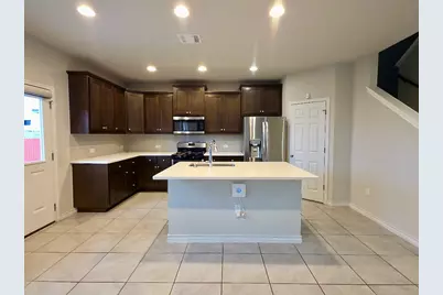 11724 Offaly Drive, Austin, TX 78754 - Photo 5