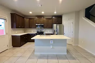 11724 Offaly Dr, Austin, TX 78754 - Photo 5