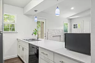 826 King Albert St, Austin, TX 78745 - Photo 15