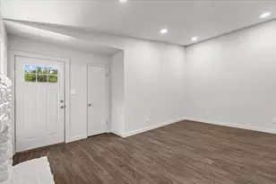 826 King Albert St, Austin, TX 78745 - Photo 11