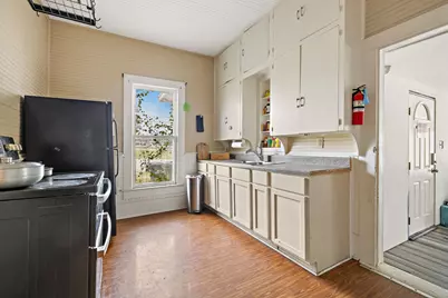 103 E Willis Street, Leander, TX 78641 - Photo 15