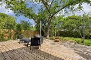 2118 Vanderbilt Ln, Austin, TX 78723 - Photo 29