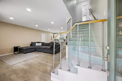 2118 Vanderbilt Lane, Austin, TX 78723 - Photo 15