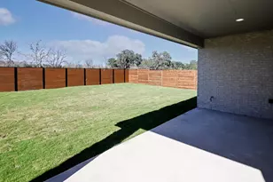 309 Foxfire Cove, Lockhart, TX 78644 - Photo 23