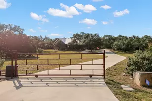 530 Cascade Trail, San Marcos, TX 78666 - Photo 5