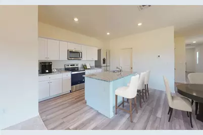 18201 Papuan Cove, Elgin, TX 78621 - Photo 3