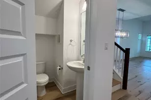 109 Monterey Oak Trl, Georgetown, TX 78628 - Photo 5