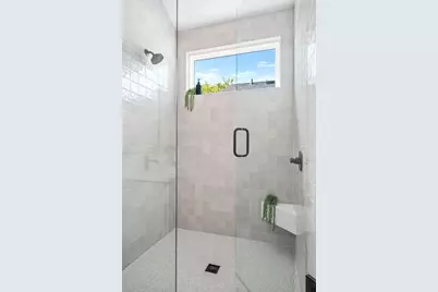 1407 Cedar Avenue #2, Austin, TX 78702 - Photo 27