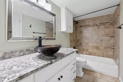 287 Venture Boulevard, Point Venture, TX 78645 - Photo 5