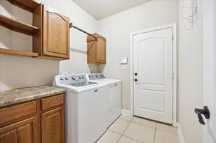 144 Escondido Dr, Del Valle, TX 78617 - Photo 25