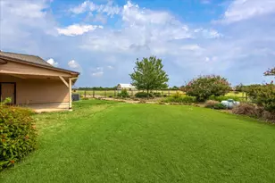 144 Escondido Dr, Del Valle, TX 78617 - Photo 27