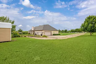 144 Escondido Drive, Del Valle, TX 78617 - Photo 29