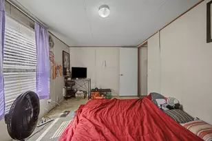 105 S Austin Dr, Paige, TX 78659 - Photo 13