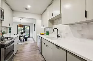 2510 Burly Oak Dr, Austin, TX 78745 - Photo 9