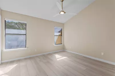 11901 Swearingen Drive #105, Austin, TX 78758 - Photo 13