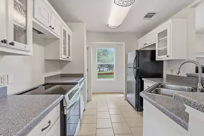17509 Village Drive, Dripping Springs, TX 78620 - Photo 11