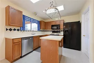 102 Presidio Dr, Leander, TX 78641 - Photo 5