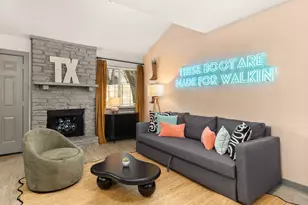 2418 Burleson Ct, Austin, TX 78741 - Photo 5