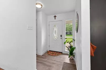 508 San Jacinto Drive, Rockdale, TX 76567 - Photo 5
