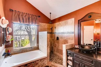 2614 Pace Bend Road S, Spicewood, TX 78669 - Photo 23