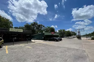 919 E 51st St, Austin, TX 78751 - Photo 33