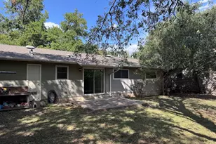 1901 Vallejo St, Austin, TX 78757 - Photo 5