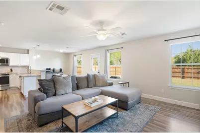 13016 Wedding, Manor, TX 78653 - Photo 3