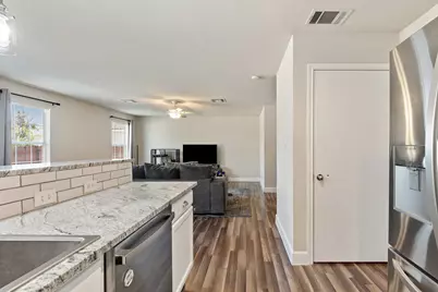 13016 Wedding, Manor, TX 78653 - Photo 17