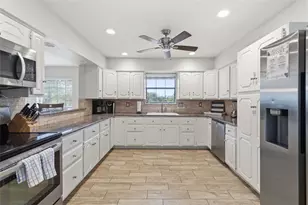 2232 Glenn Dr, Canyon Lake, TX 78133 - Photo 13