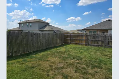 101 Stellamar Drive, Hutto, TX 78634 - Photo 31