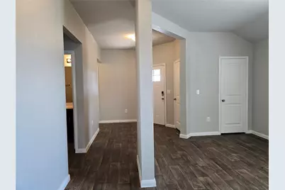 101 Stellamar Drive, Hutto, TX 78634 - Photo 7