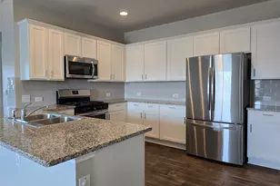 101 Stellamar Dr, Hutto, TX 78634 - Photo 1