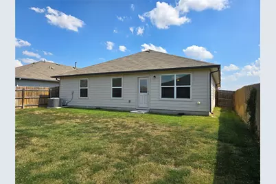 101 Stellamar Drive, Hutto, TX 78634 - Photo 33