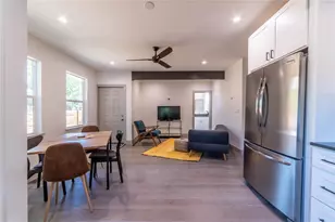 3007 E 14 1/2 St, Austin, TX 78702 - Photo 5