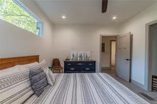 3007 E 14 1/2 St, Austin, TX 78702 - Photo 15