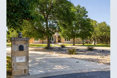 109 Cascada Cove, Georgetown, TX 78633 - Photo 7