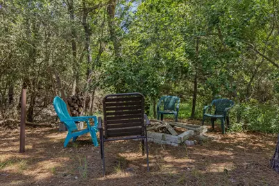 463 Clear Lake Drive, La Grange, TX 78945 - Photo 17
