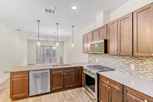 908 Nueces St, Austin, TX 78701 - Photo 5