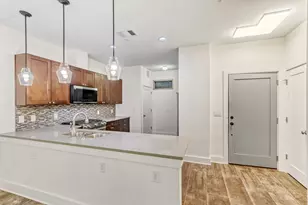 908 Nueces St, Austin, TX 78701 - Photo 7